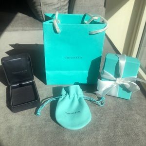 Tiffany Gift Set